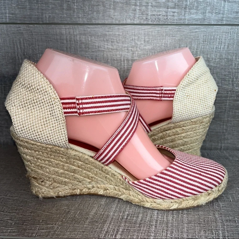 Adrienne Vittadini sz 7.5 Brianna red striped wedge Espadrilles
